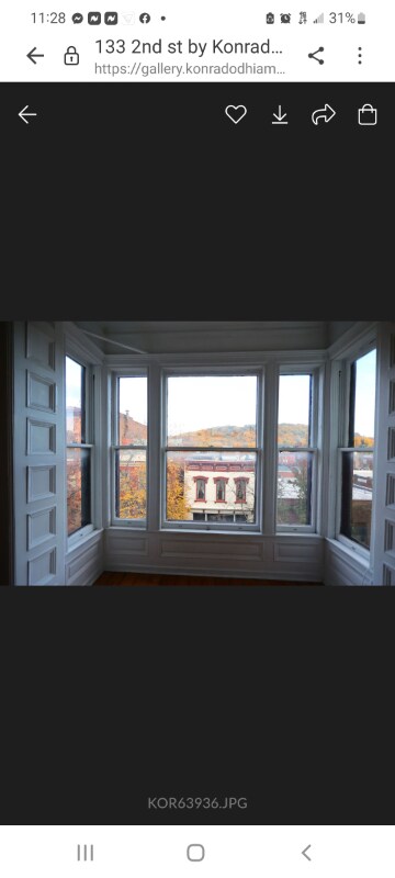 Building Photo - 133 2nd St