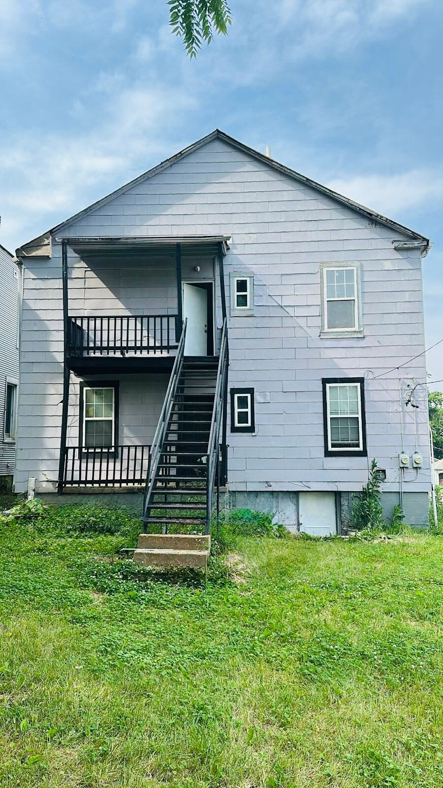 Building Photo - 844 Canaan Ave