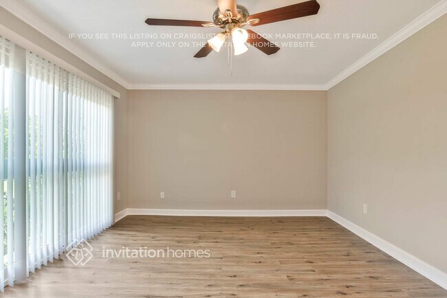 Building Photo - 1157 Chambord Ct