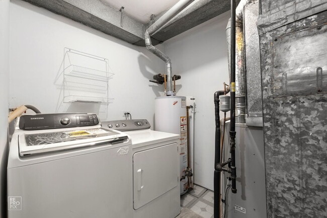 Building Photo - 1091 Colony Lake Dr