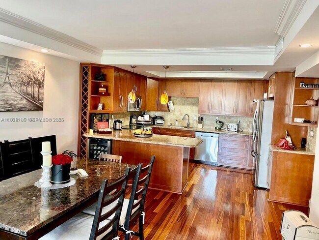 Building Photo - 19390 Collins Ave