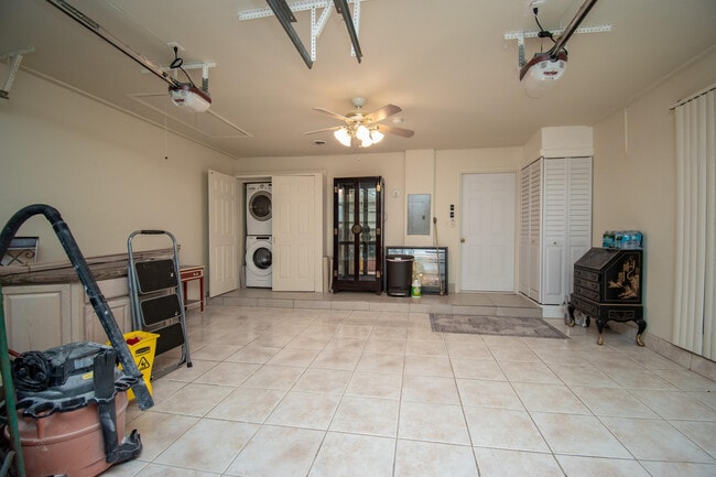 Building Photo - 9708 Erica Ct