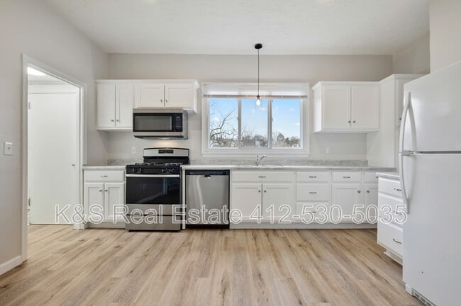 Building Photo - 134 Wynoka St