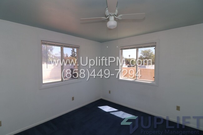 Building Photo - ** Holiday move in special** $1000 off 1st...