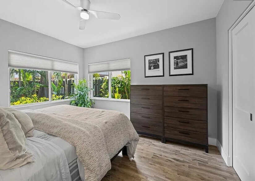 Building Photo - 808 NE 17th Way