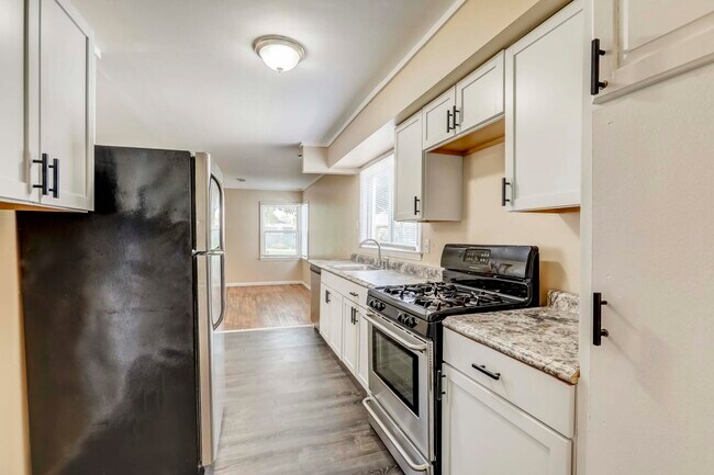 Building Photo - 20794 Audrey Ave