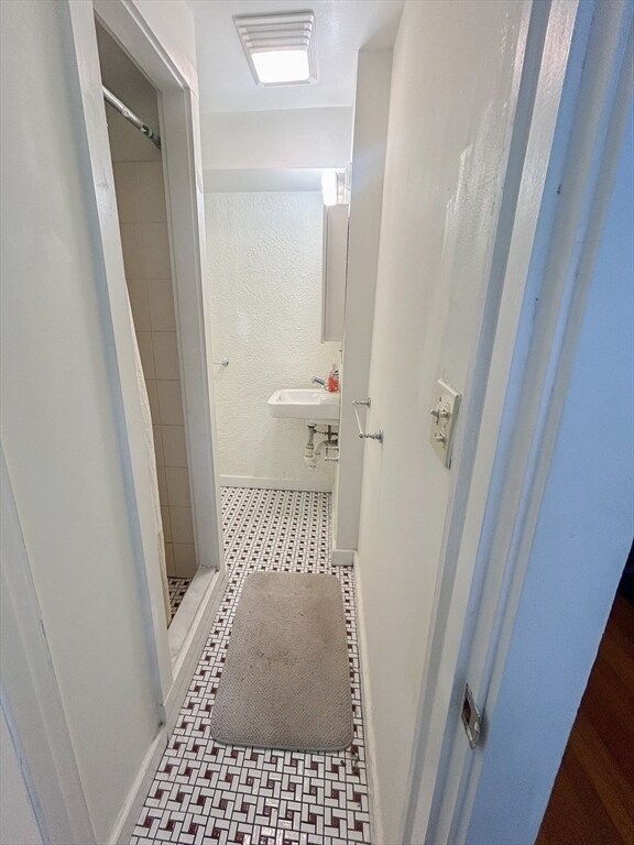 Building Photo - 49 Hancock St