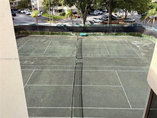 Building Photo - 8255 Lake Dr