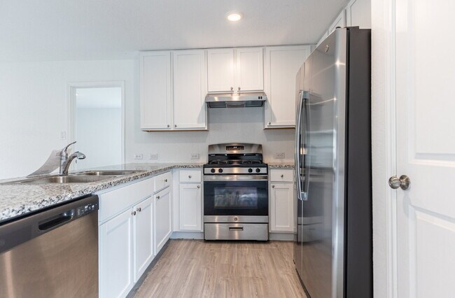 Building Photo - 331 Ambush Ridge