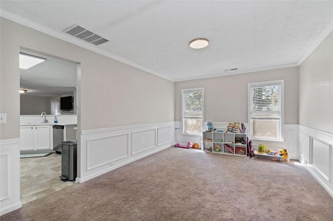 Building Photo - 6115 Riveroak Terrace