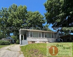 Building Photo - Beautifully Remodeled 2-bedroom, 1-bath ho...