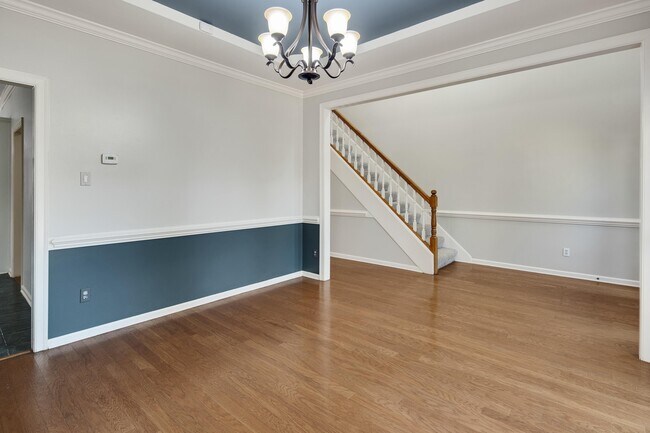 Building Photo - 979 Welbeck Cove
