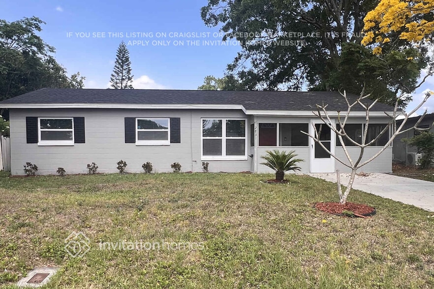 Primary Photo - 2831 Sanka Dr