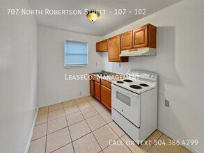 Building Photo - 707 N Robertson St