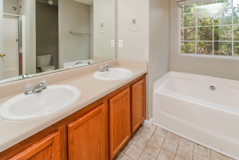 Building Photo - 130 Chandler Fields Dr