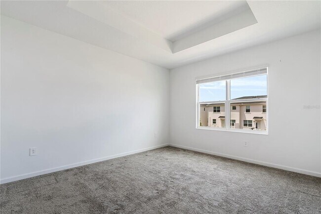 Building Photo - 264 Nine Iron Dr