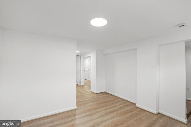 Building Photo - 4905 Brookwood Rd