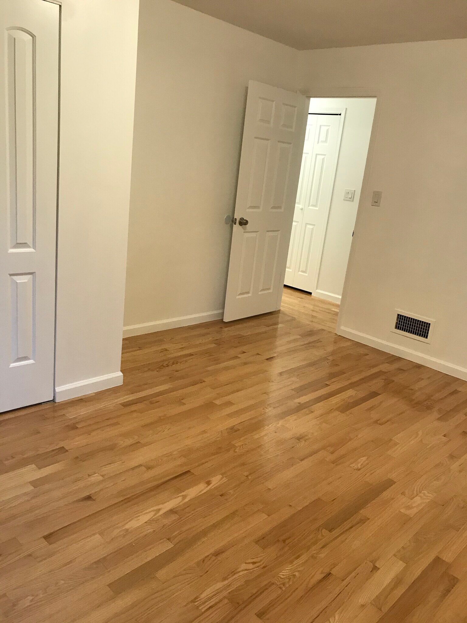 Building Photo - 25130 57th Ave