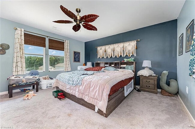 Building Photo - Earn Wealth While Leasing - Like a Homeown...