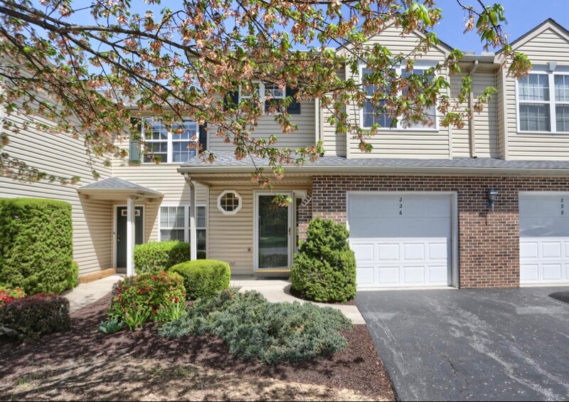 Primary Photo - 226 Sparrow Rd
