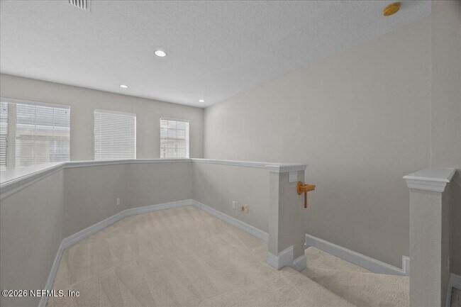 Building Photo - 539 Hedgewood Dr