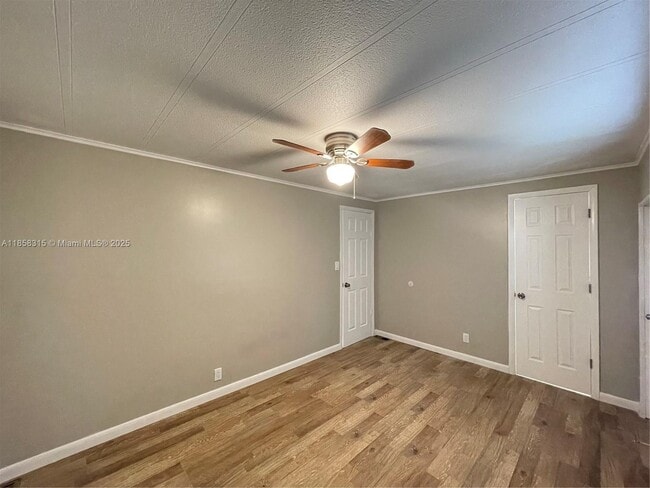 Building Photo - 2903 Harbor Ln