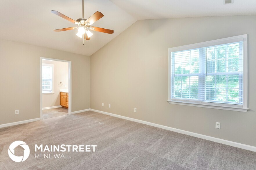 Building Photo - 6808 Vernie Dr