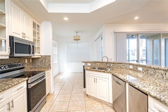 Building Photo - 8231 NW 127th Ln
