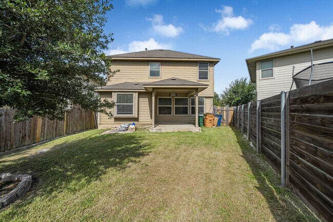 Building Photo - 3500 Savage Springs Dr