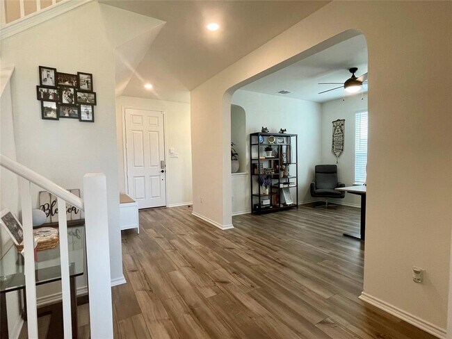 Building Photo - 3768 Forino Dr