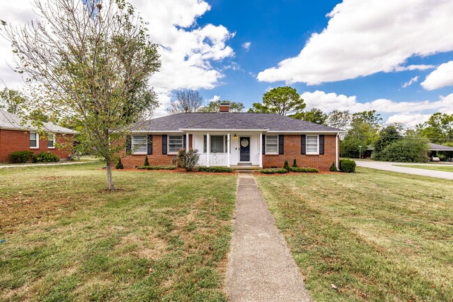 Building Photo - 336 Allen Dr