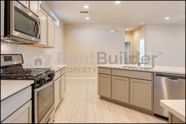 Building Photo - CALL TO SCHEDULE A SHOWING 505-808-6467