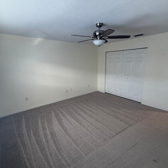 Building Photo - 6150 Gulfport Blvd S