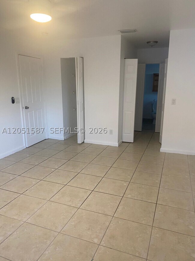 Building Photo - 3173 Auburn Blvd
