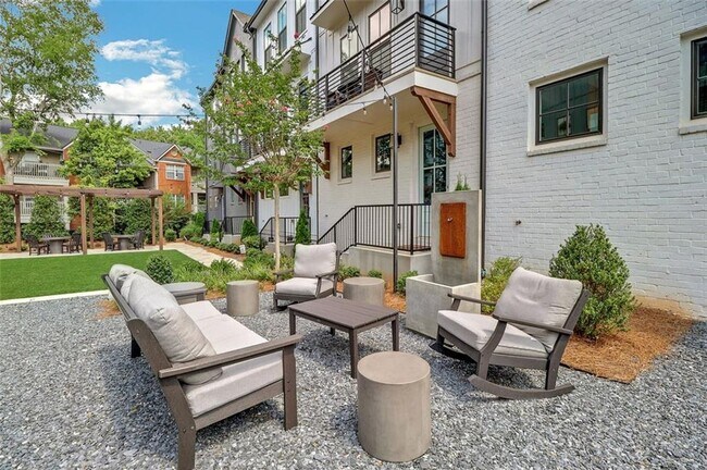 Building Photo - 4443 Buckley Way #65