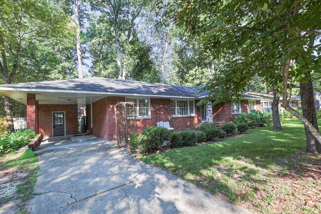 Building Photo - 1823 Marilon Dr