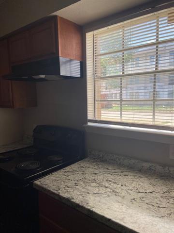 Building Photo - 2400 Buffalo Gap Rd