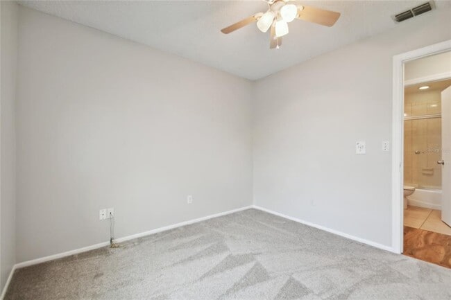 Building Photo - 2803 Northcote Dr