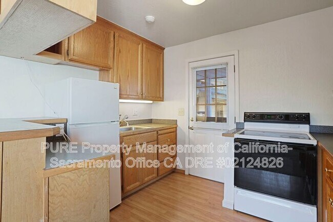 Building Photo - 7777 Uplands Way