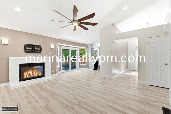 Building Photo - Home Sweet home-Beautiful remolded 3 bedroom 2 bathroom