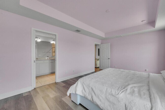 Building Photo - 408 Seafoam Cir
