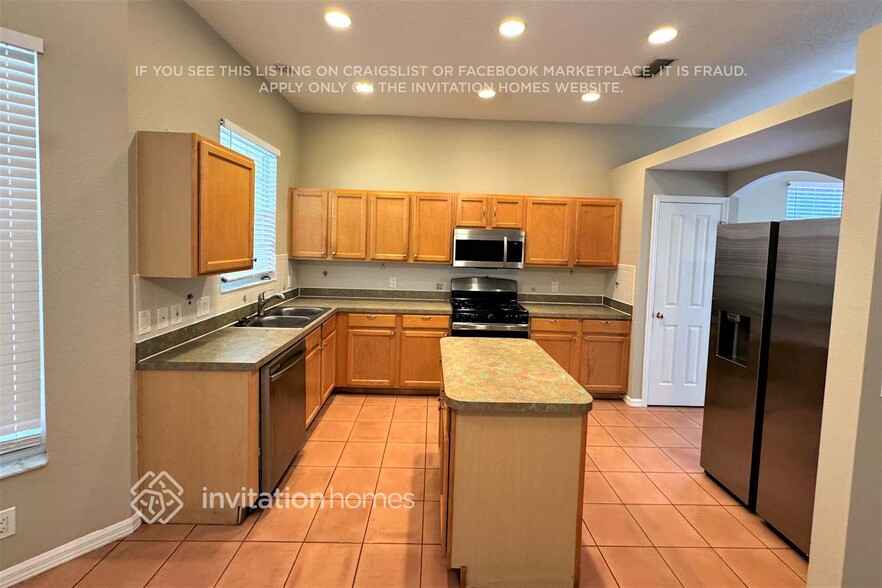 Building Photo - 11238 Primrose Cir