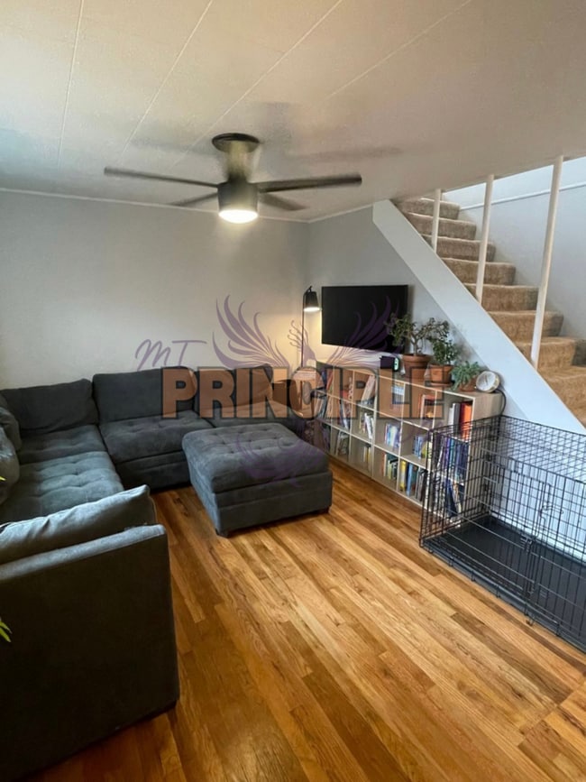 Building Photo - Adorable 3 bed house in great family frien...