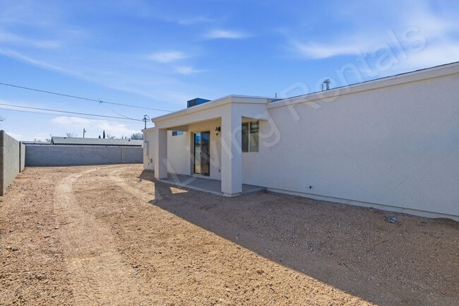 Building Photo - NEW CONSTRUCTION HOME