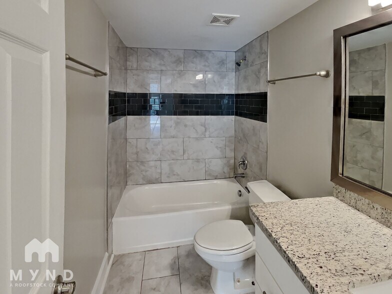 Building Photo - 795 Hammond Dr