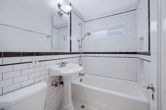 Building Photo - 3574 Helms Ave