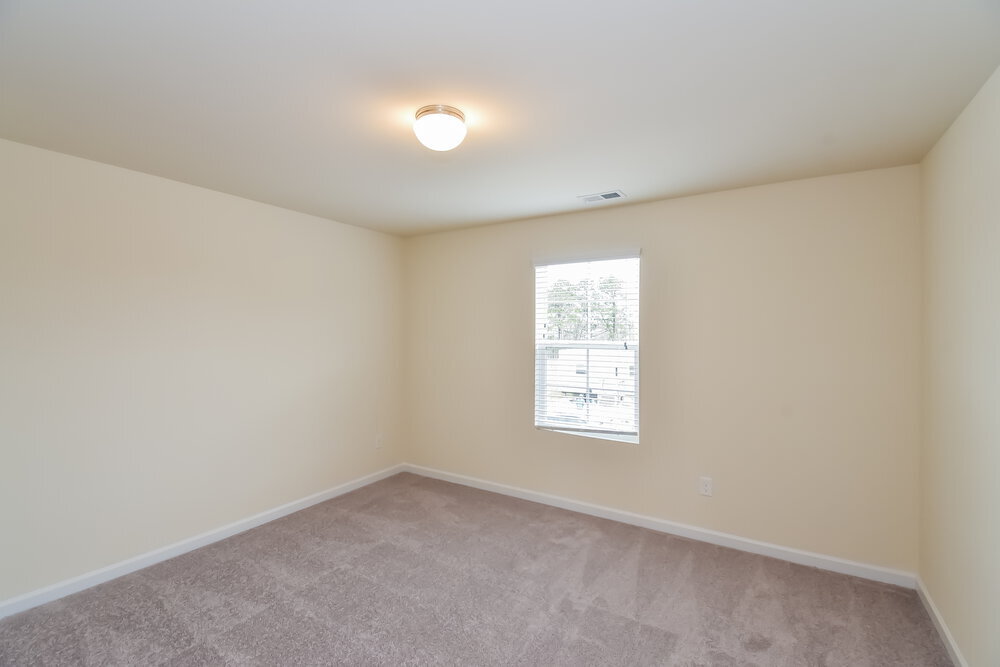 Building Photo - 324 Hamilton Pointe Dr