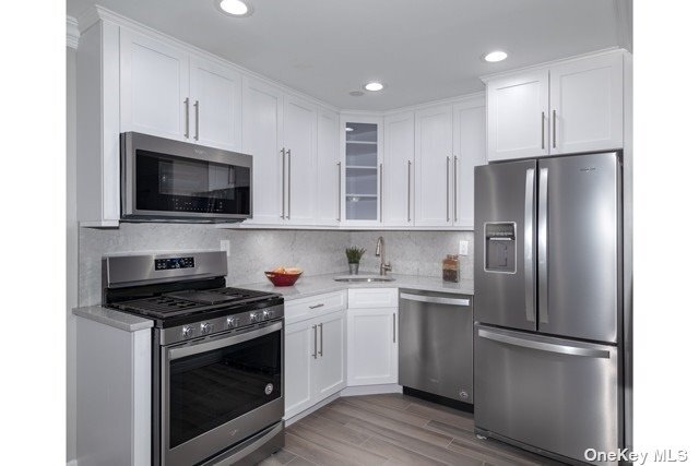 Building Photo - 100 Imperial Way