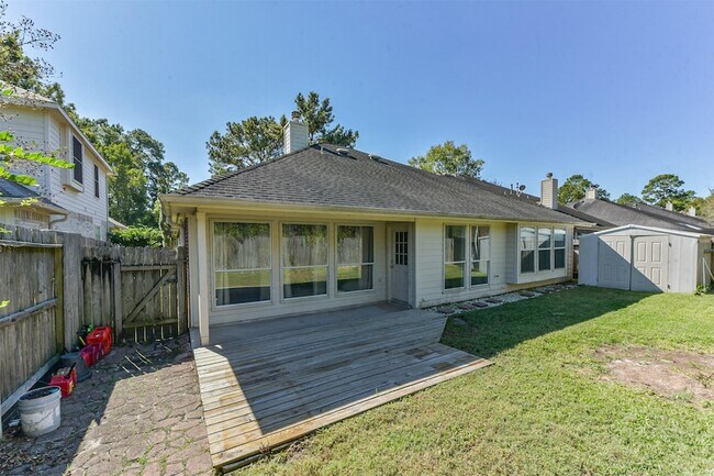 Building Photo - 13203 Yaupon Holly Ln