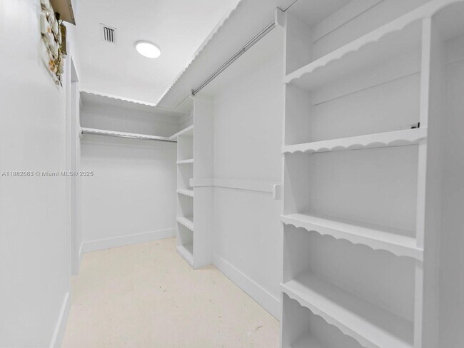 Building Photo - 17721 SW 84th Ct
